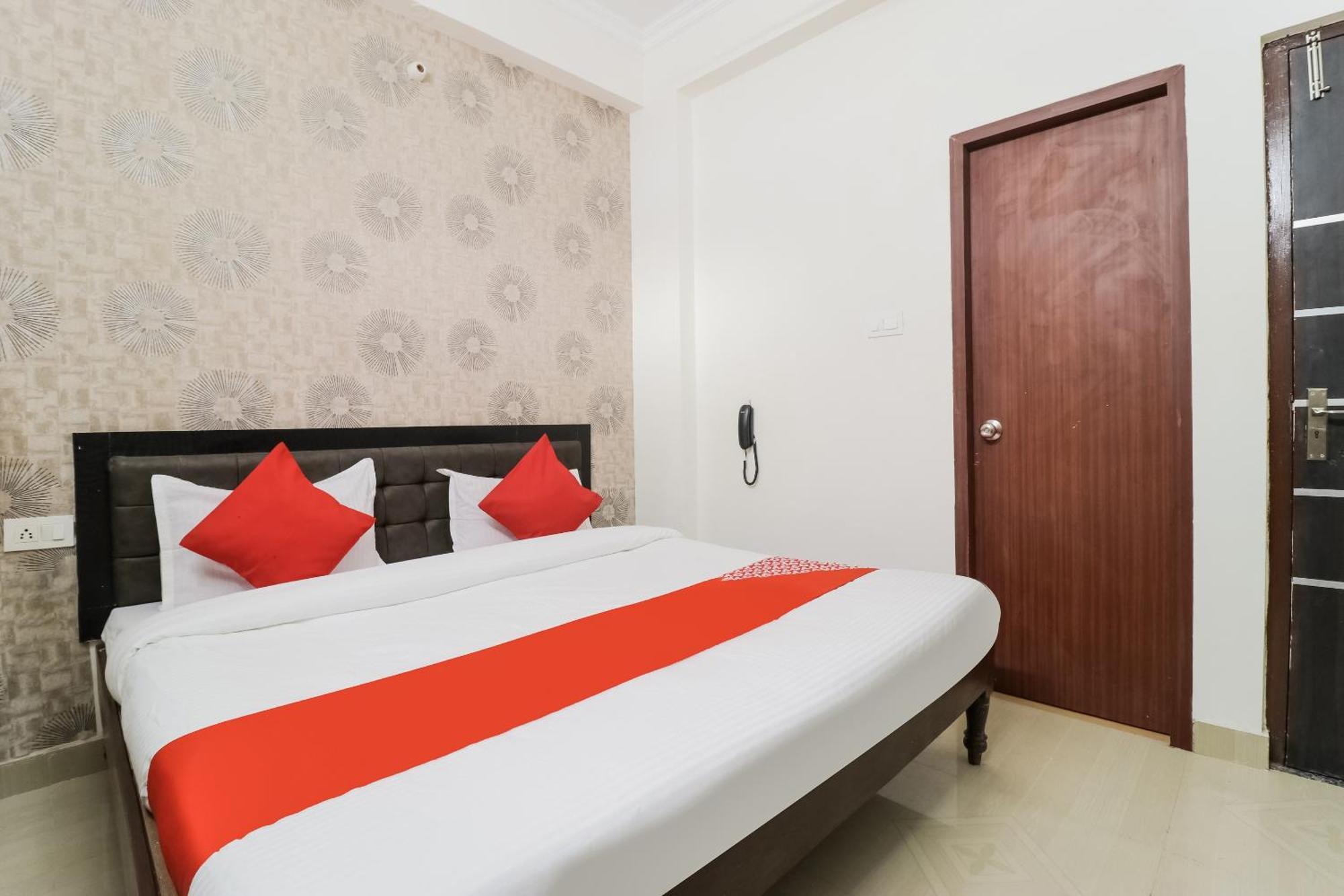 Super Hotel O Rs Inn Gorakhpur Exterior photo