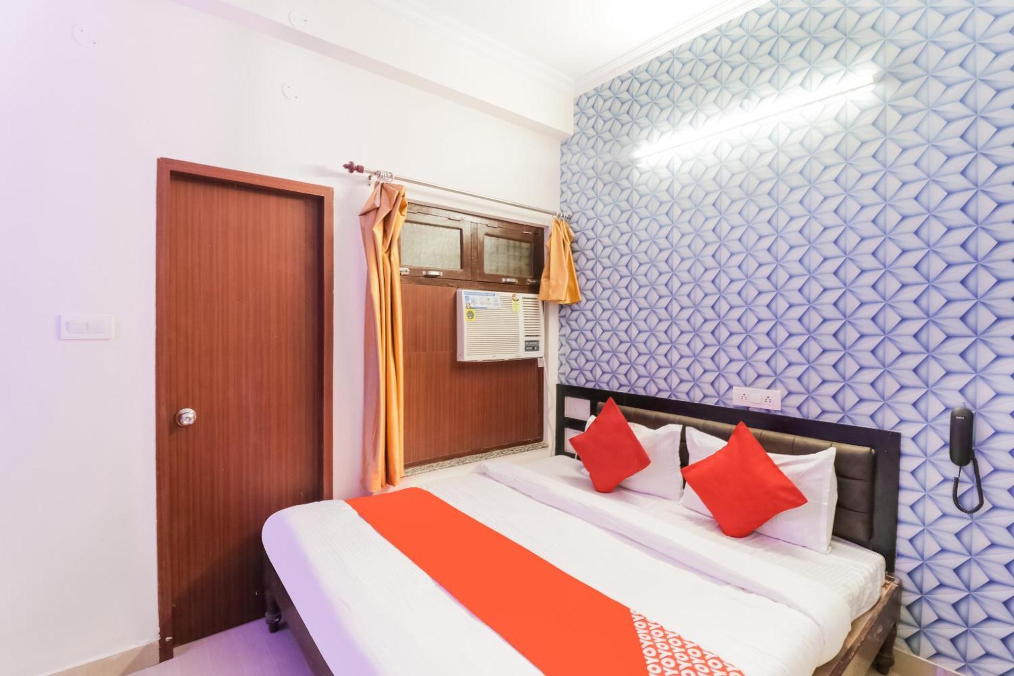 Super Hotel O Rs Inn Gorakhpur Exterior photo